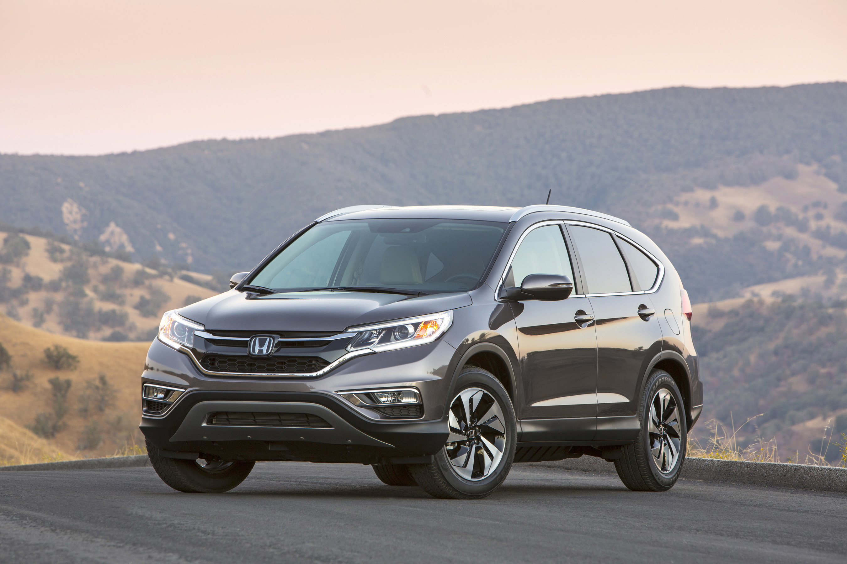 8 Safest 2016 Small SUVs