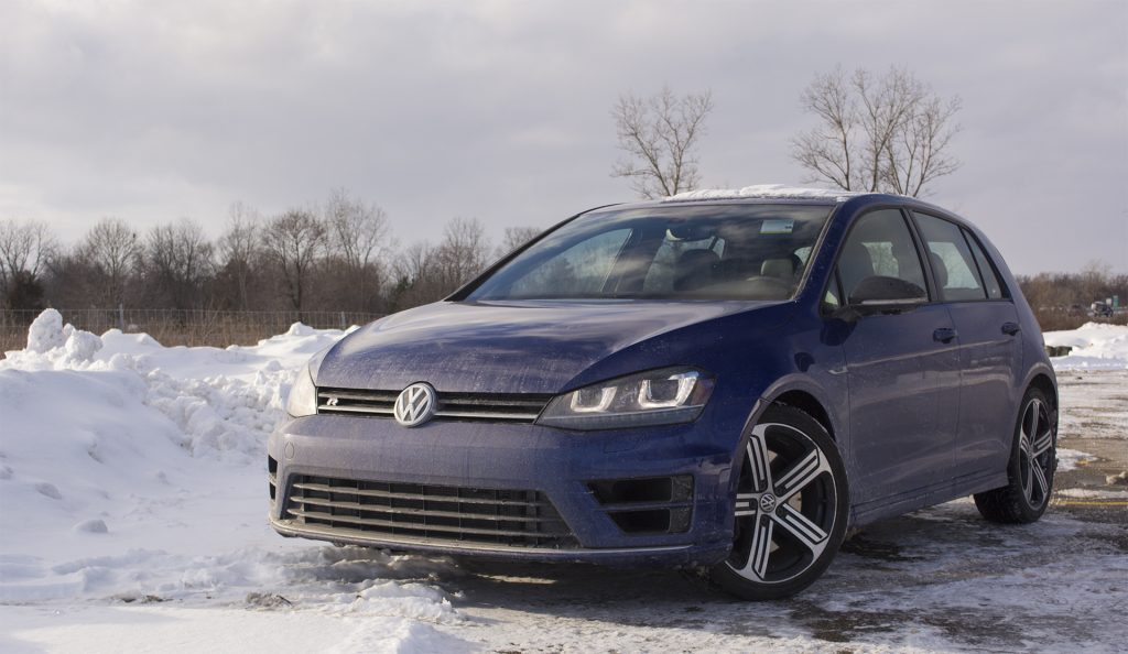 2017-volkswagen-golf-r-4