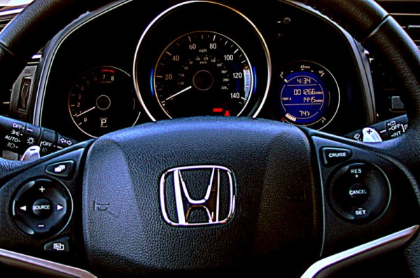 2015_Honda_Fit_gauges
