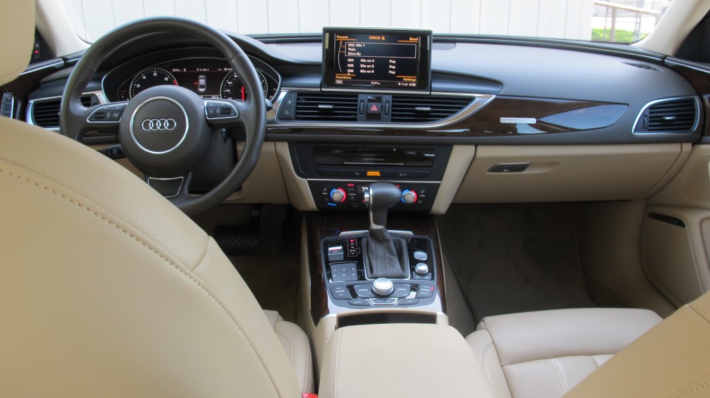 Audi_A6_dash