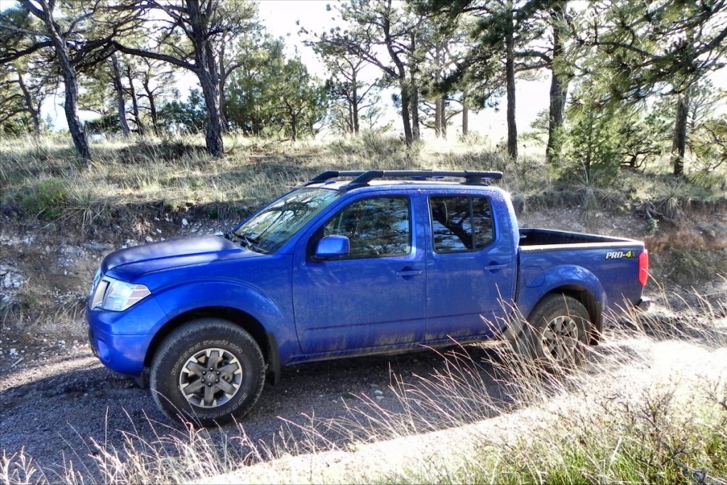 2015 Nissan Frontier Pro-4X - mud 1 - 1200px AOA