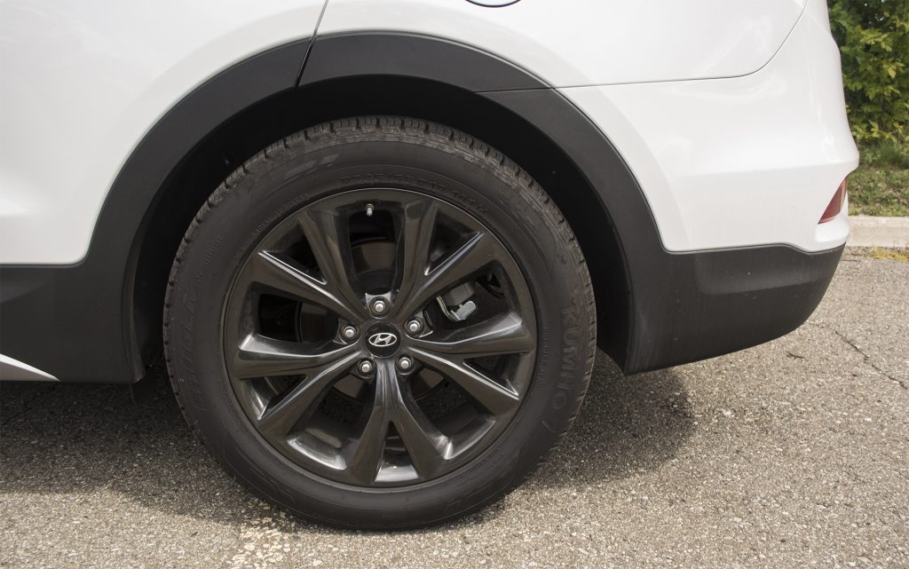 2017 Hyundai Santa Fe Sport 2.0T Ultimate 4