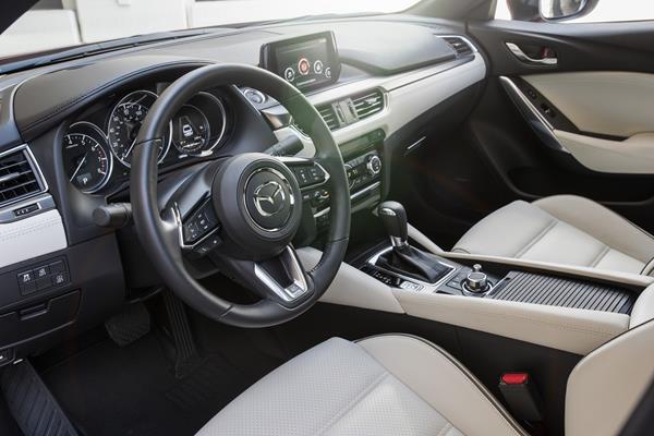 2017_mazda6_22